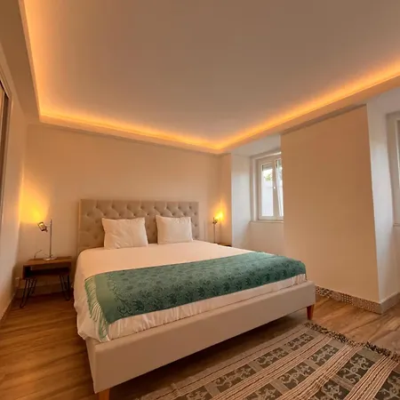 Botanical Gardens Principe Real Apartment